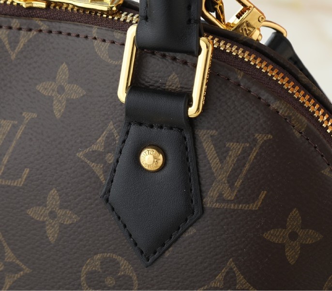 Replica Louis Vuitton LV Monogram Canvas Alma Trunk BB M26084 - Image 7