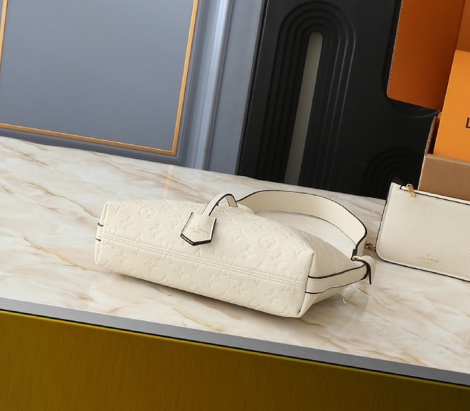 Replica Louis Vuitton Monogram Empreinte Sac Sport In Cream Beige M46609 - Image 4