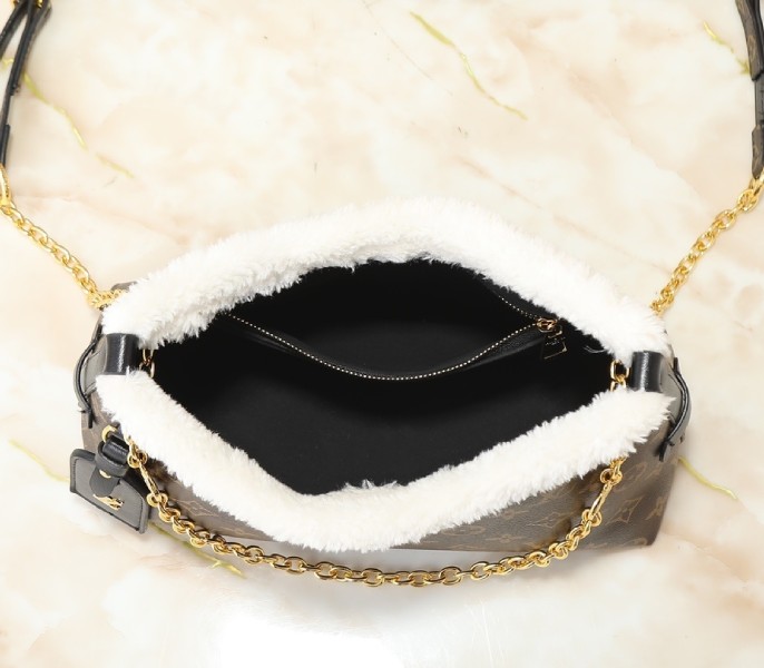 Replica Louis Vuitton Monogram Shearling Canvas CarryAll BB M26568 - Image 5