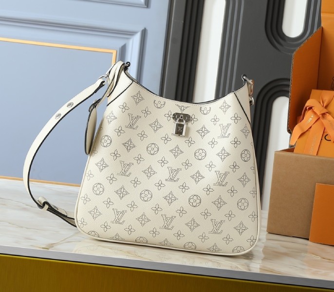 Replica Louis Vuitton Mahina All Around MM In Cream Beige