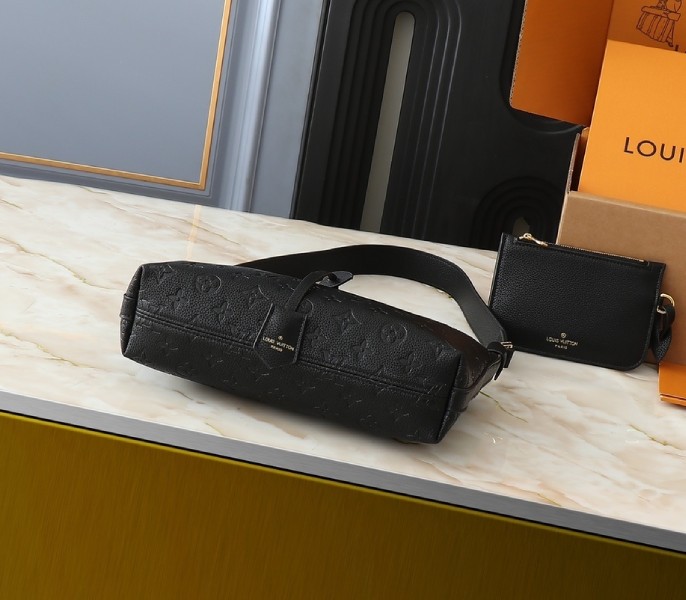 Replica Louis Vuitton Monogram Empreinte Sac Sport In Black M46610 - Image 4