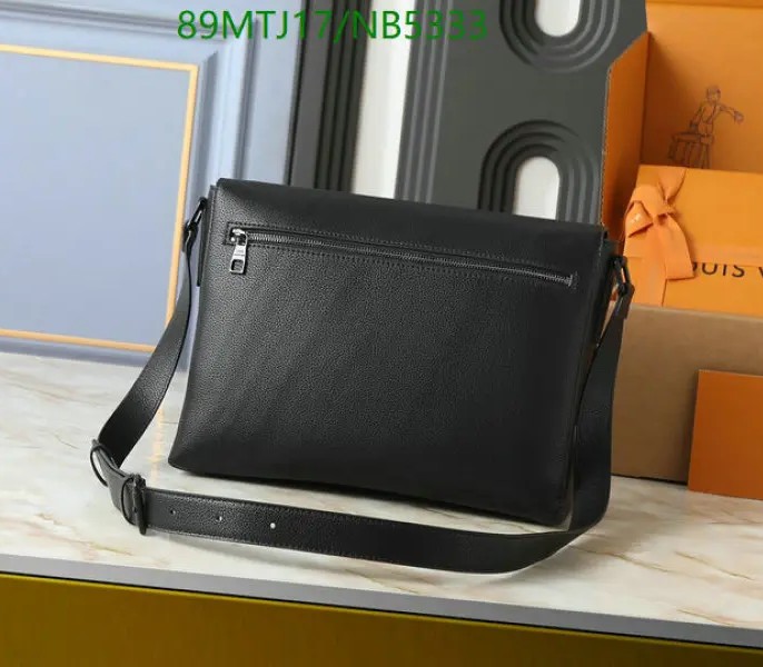 Replica Louis Vuitton Speed Messenger In Black M15268 - Image 2