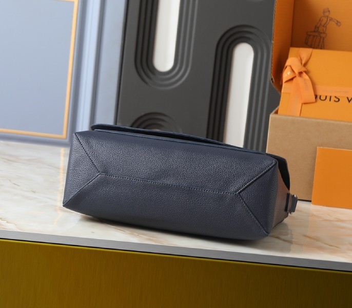 Replica Louis Vuitton LV Speed Messenger In Navy Blue M15267 - Image 4