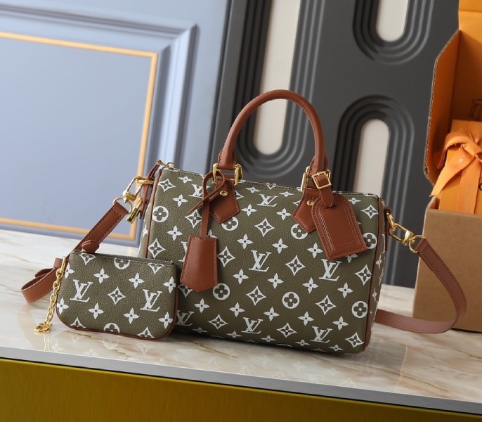 Replica Louis Vuitton Speedy P9 Bandouliere 25 In Sencha Green