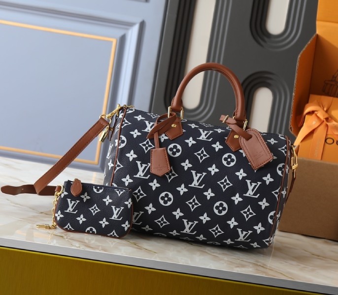 Replica Louis Vuitton Speedy P9 Bandouliere 30 In Indigo Blue