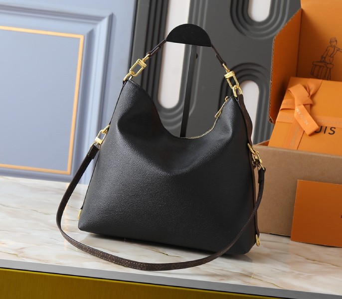 Replica Louis Vuitton LV Fall Winter 2025 Multipass In Black - Image 2