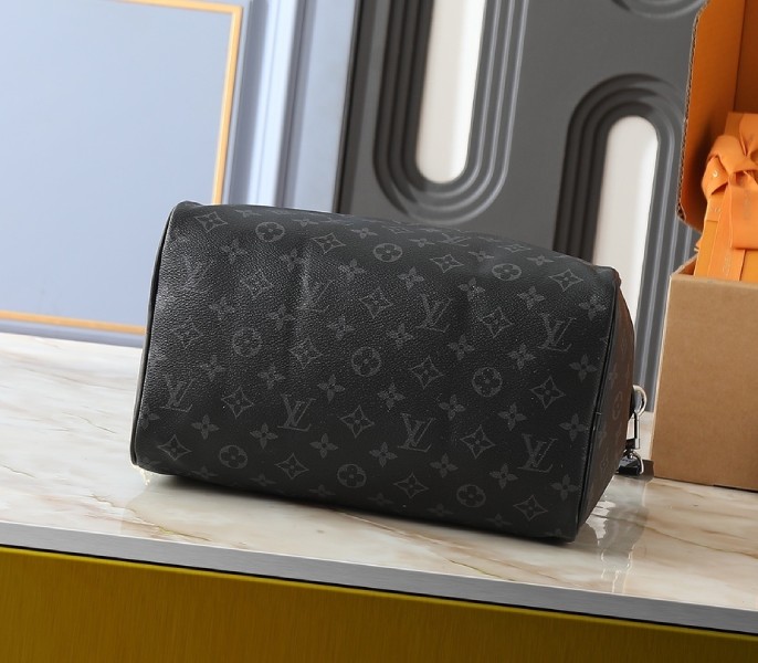 Replica Louis Vuitton LV Ski Monogram Eclipse Speedy Soft 30 - Image 4