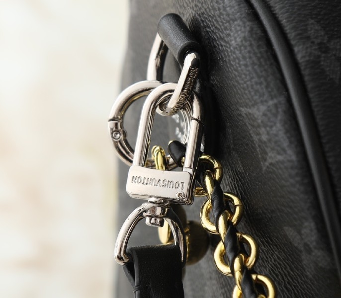 Replica Louis Vuitton LV Ski Monogram Eclipse Speedy Soft 30 - Image 9