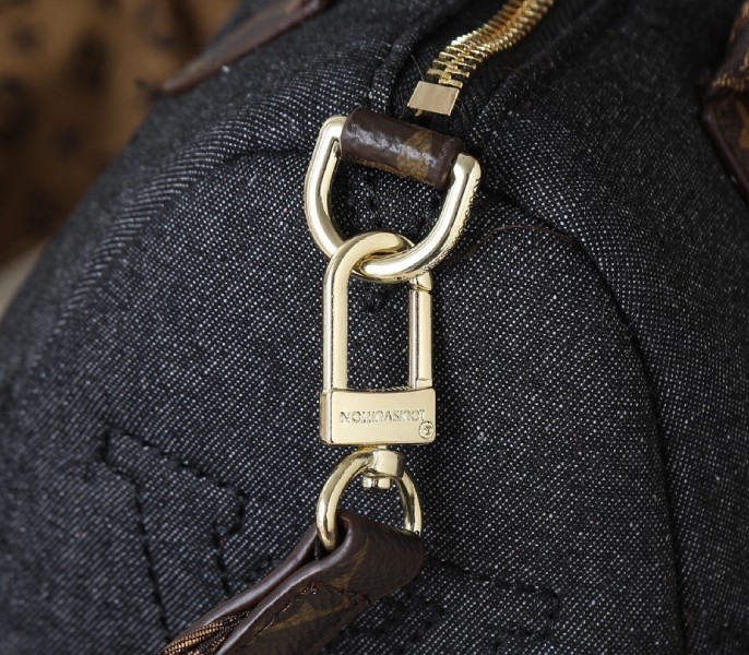 Replica Louis Vuitton LV Ski Speedy Bandouliere 25 Nylon In Black Jeans M26956 - Image 9