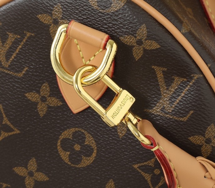 Replica Louis Vuitton Monogram Canvas Soft Speedy 30 Boho With Braided Strap - Image 9