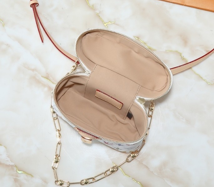 Replica Louis Vuitton LV X TM Vanity Chain Pouch In White - Image 5