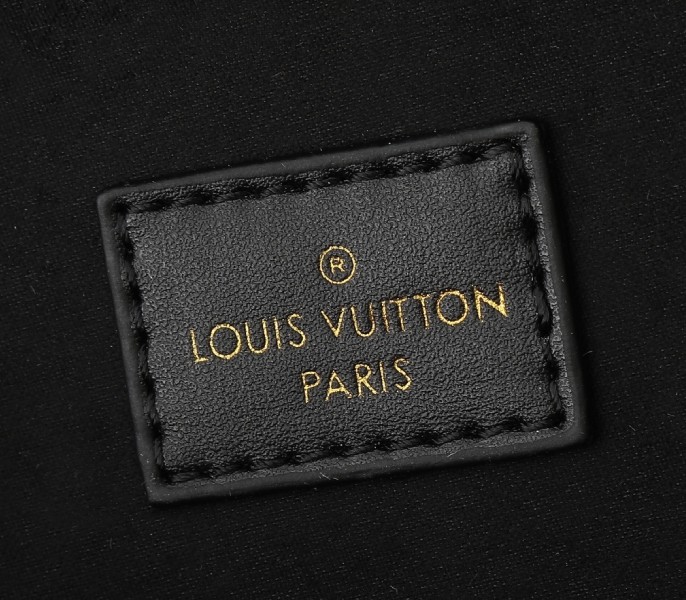 Replica Louis Vuitton Monogram Canvas Vanity PM M47128 - Image 6