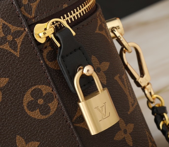Replica Louis Vuitton Monogram Canvas Vanity PM M47128 - Image 8