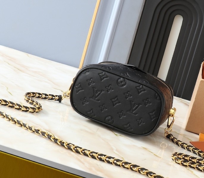 Replica Louis Vuitton Vanity PM In Black M25123 - Image 4