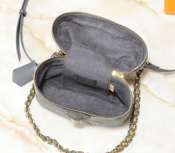 Replica Louis Vuitton Monogram Ink Vanity Chain Pouch In Trianon Gray - Image 5