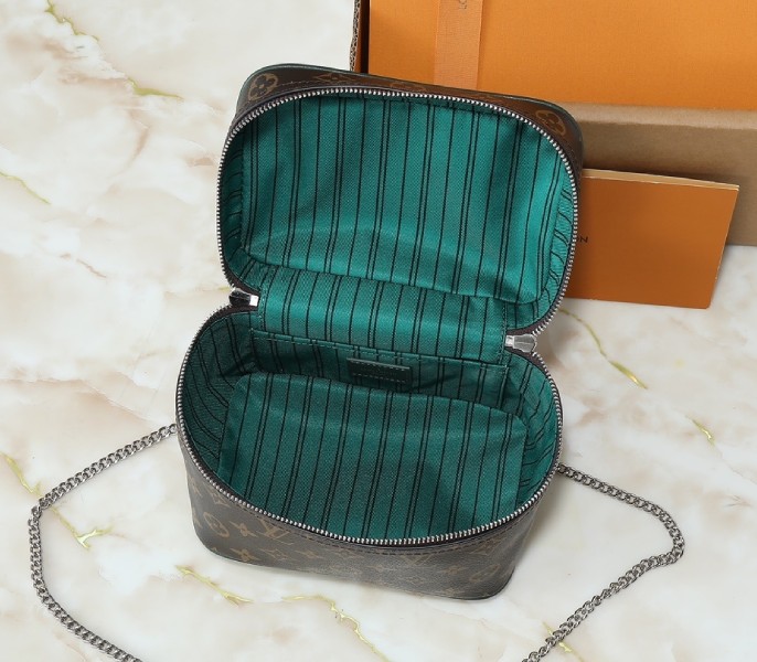 Replica Louis Vuitton LV Monogram Macassar Nice Mini In Borneo Green - Image 4