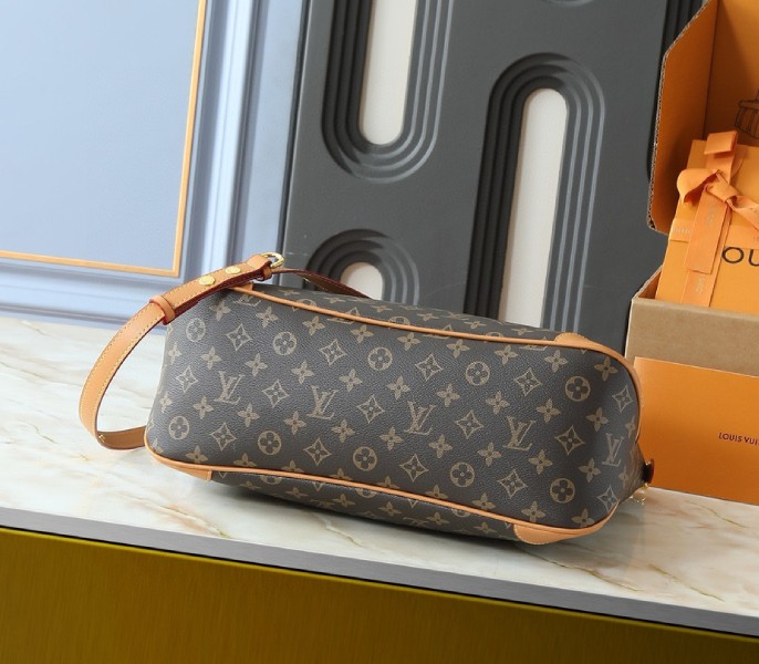 Replica Louis Vuitton Monogram Canvas Boulogne GM - Image 4