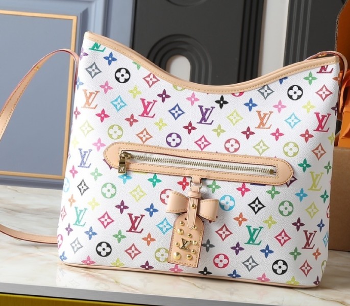 Replica Louis Vuitton LV X TM Lineup In White M27582