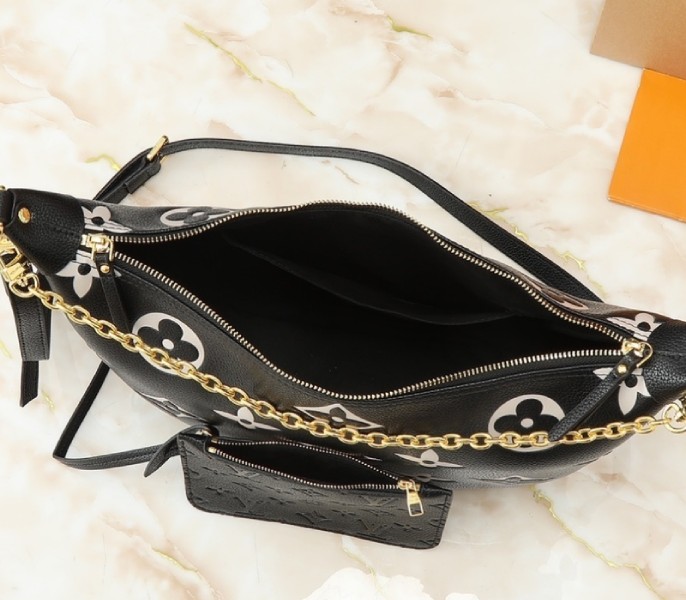 Replica Louis Vuitton Bicolor Monogram Empreinte Loop Hobo Bag In Black And Cream - Image 5