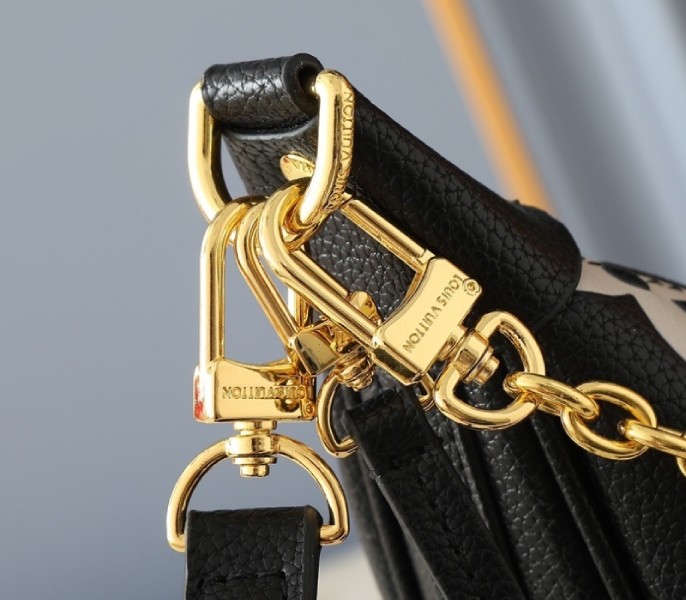 Replica Louis Vuitton Bicolor Monogram Empreinte Loop Hobo Bag In Black And Cream - Image 8