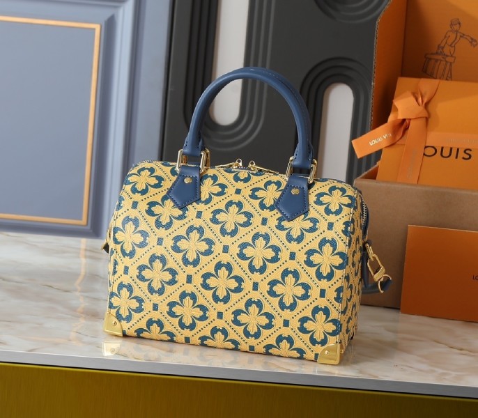Replica Louis Vuitton Cruise 2026 Millefleurs Speedy Trunk 20 - Image 2