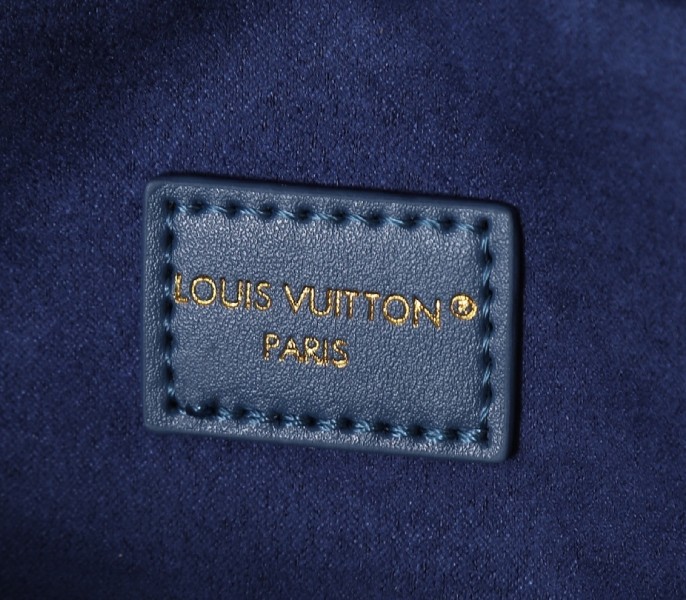 Replica Louis Vuitton Cruise 2026 Millefleurs Speedy Trunk 20 - Image 6