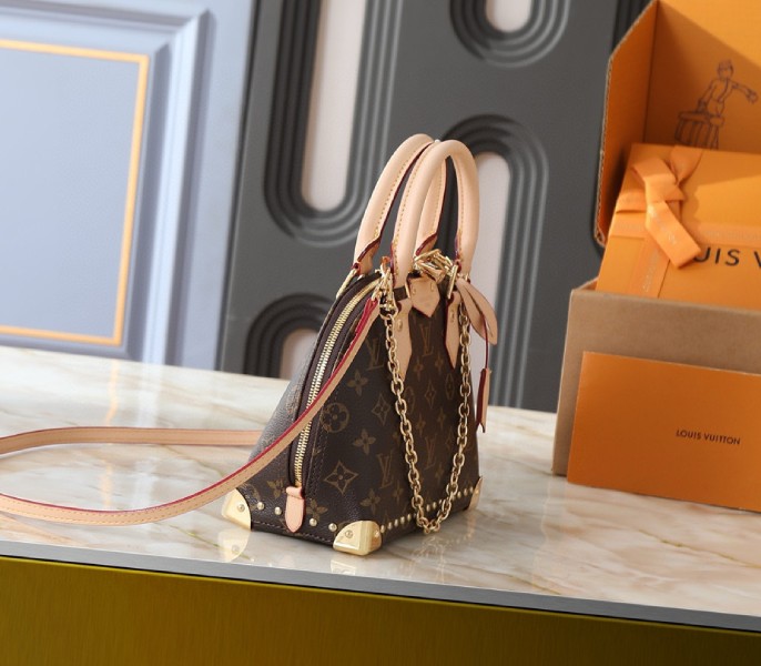 Replica Louis Vuitton Monogram Canvas Alma BB Trunk - Image 3