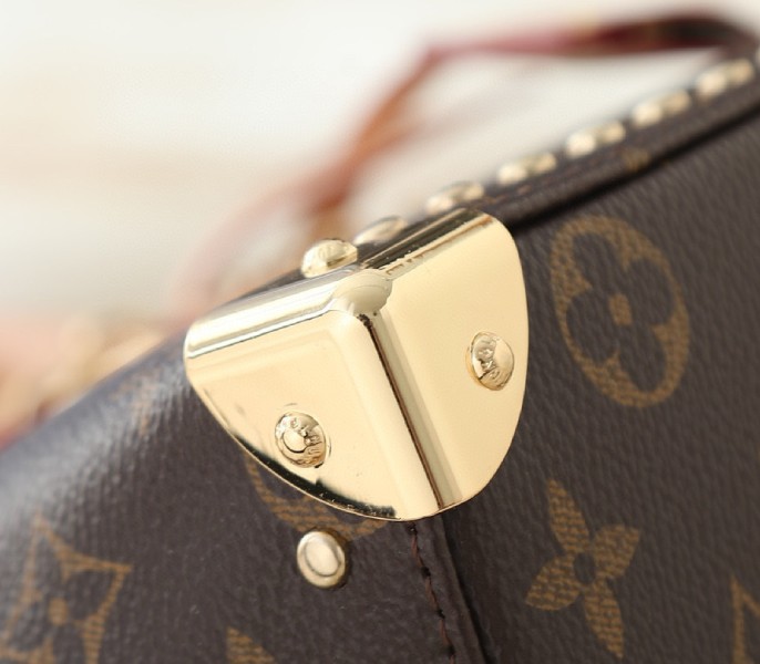 Replica Louis Vuitton Monogram Canvas Alma BB Trunk - Image 7