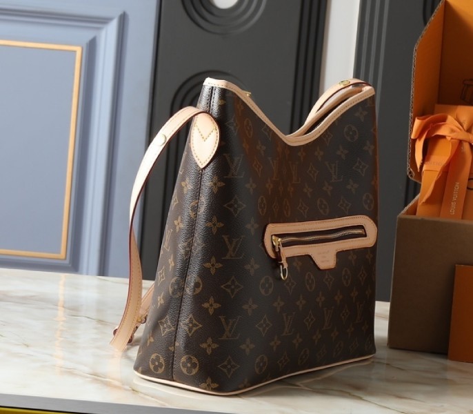 Replica Louis Vuitton Monogram Canvas Lineup M27335 - Image 2