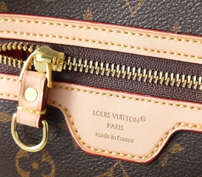 Replica Louis Vuitton Monogram Canvas Lineup M27335 - Image 7