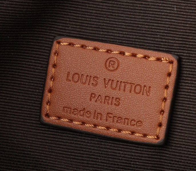 Replica Louis Vuitton Monogram Canvas Loop Hobo Bag M46311 - Image 6