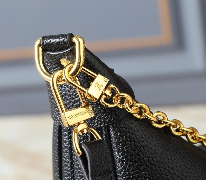 Replica Louis Vuitton Monogram Empreinte Loop Hobo Bag In Black M46725 - Image 8