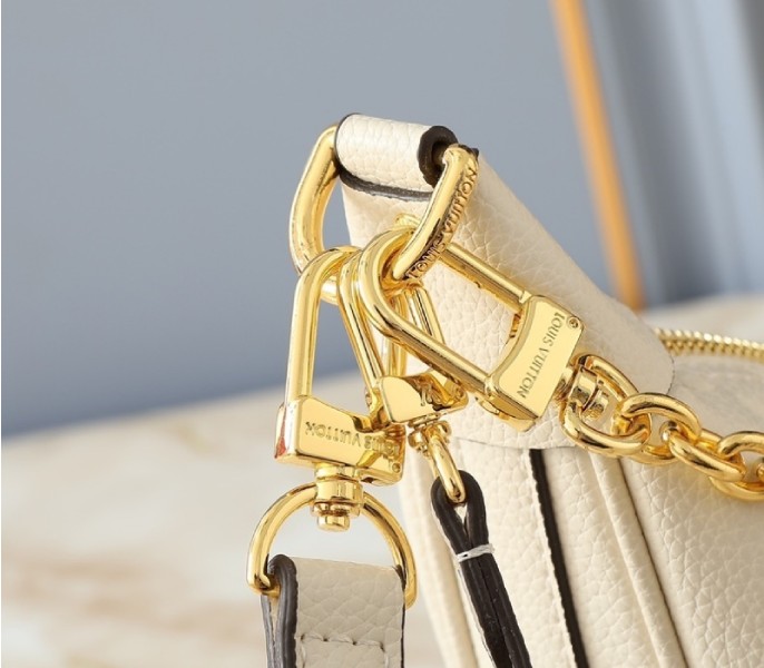 Replica Louis Vuitton Monogram Empreinte Loop Hobo Bag In Cream M46739 - Image 8