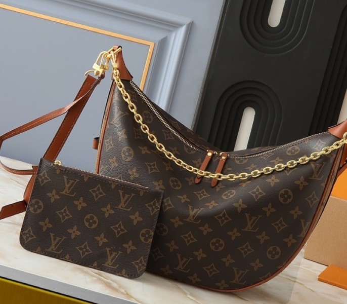 Replica Louis Vuitton Monogram Canvas Loop Hobo Bag M46311